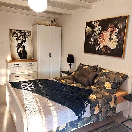 Popi 2 Apartment Klenovica Ngoại thất bức ảnh